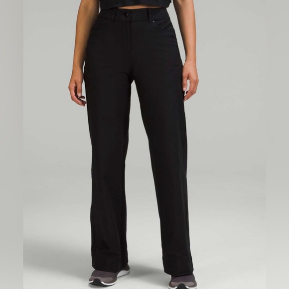 Lululemon City Sleek 5 Pocket Wide-Leg
High-Rise Pant *Light Utilitech - Black - Picture 1 of 4